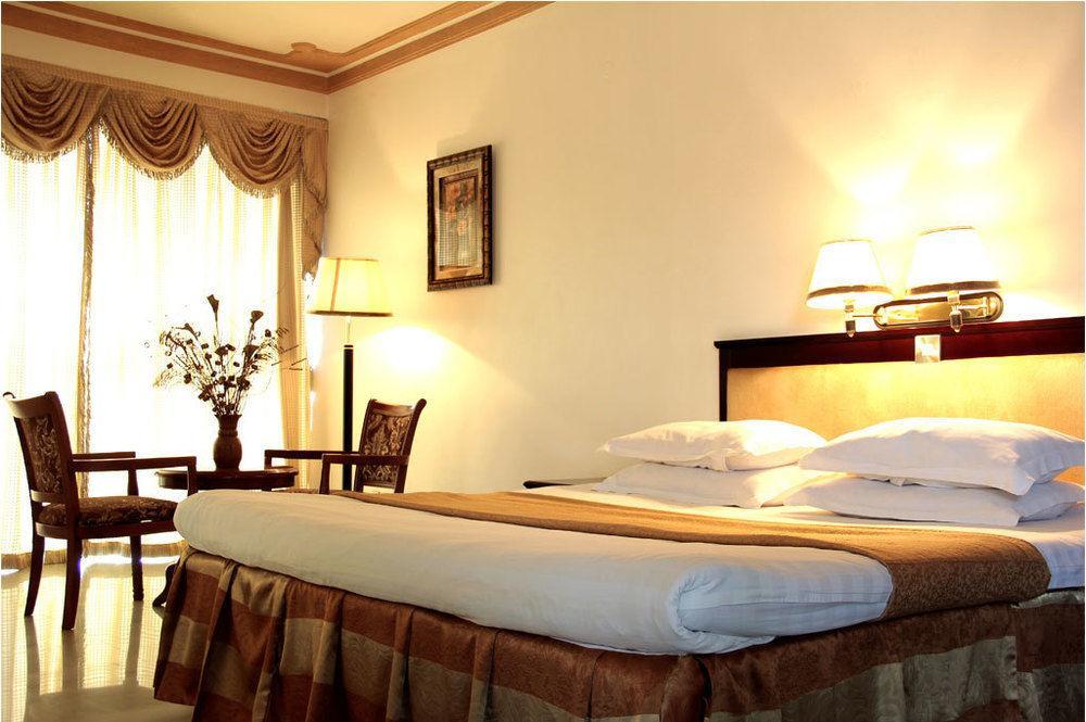 Hotel Sojovalo Kampala Esterno foto