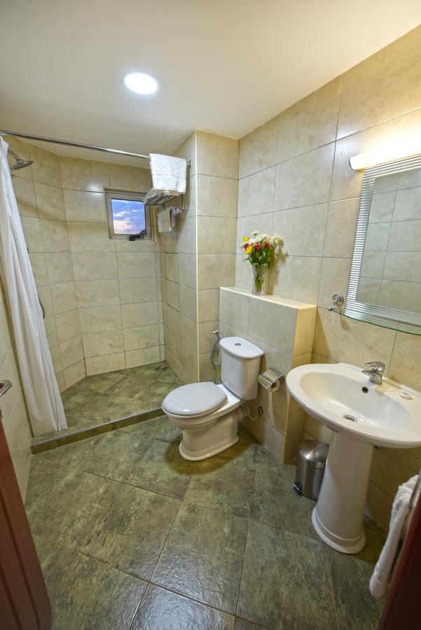 Hotel Sojovalo Kampala Esterno foto
